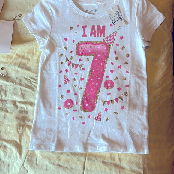 Number 7 birthday top - Picture 1 of 2